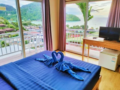 Double Room with Balcony Corner Sea View — Blue View House Phi Phi