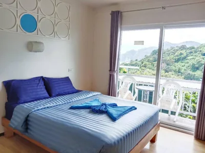 Queen Room with Sea View — Blue View House Phi Phi